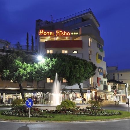 Hotel Pasha Линяно Сабиадоро Екстериор снимка