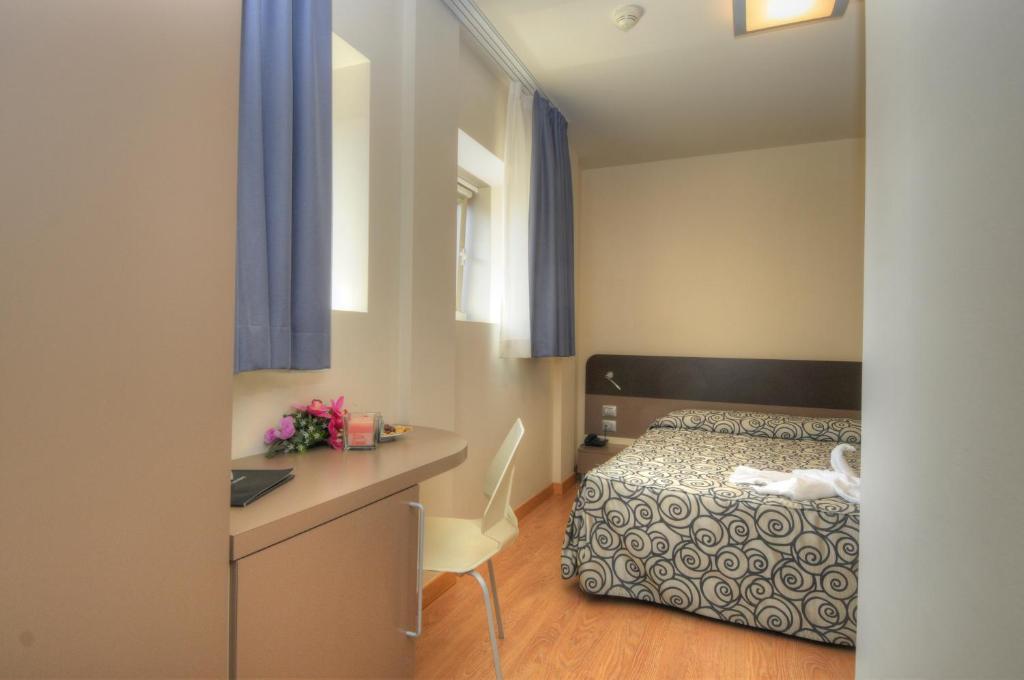 Hotel Pasha Линяно Сабиадоро Екстериор снимка