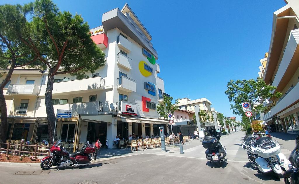 Hotel Pasha Линяно Сабиадоро Екстериор снимка