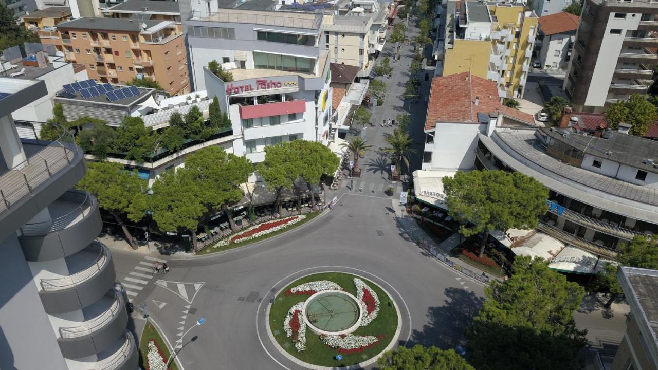 Hotel Pasha Линяно Сабиадоро Екстериор снимка